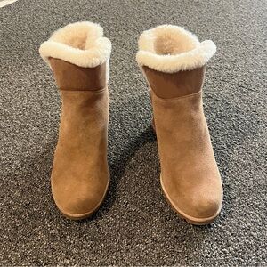 UGG Wedge Seyline Heel